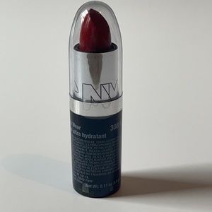 N.Y.C ULTRA MOIST LIP WEAR 0.11 oz